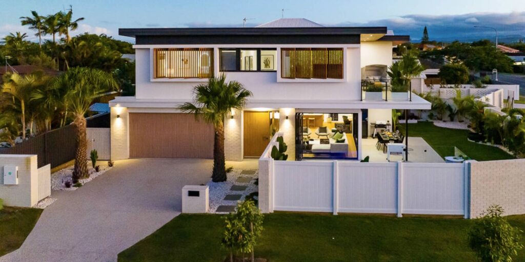 yourtown-prize-home-draw-527-gold-coast-home
